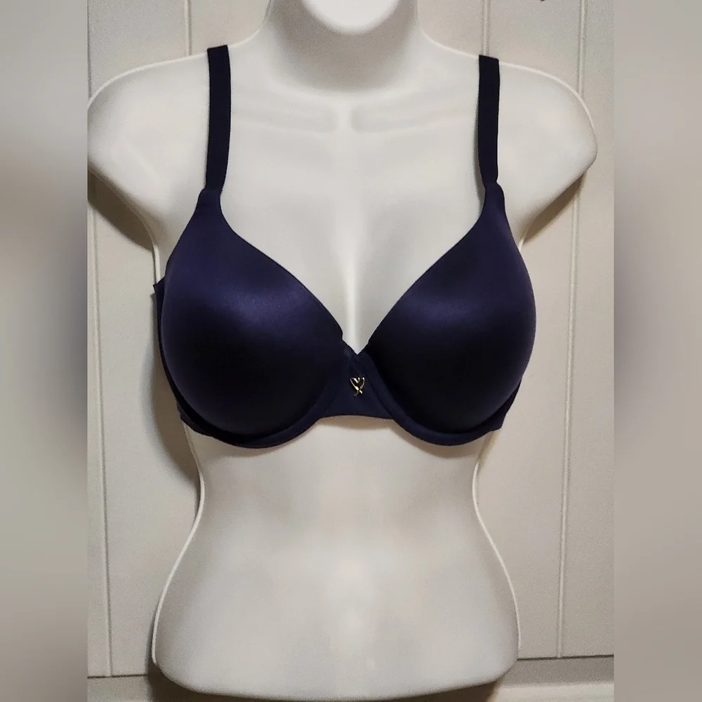 Victoria's Secret Blue T-Shirt Bra with Molded Cups